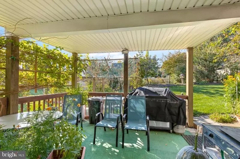 306 Oak Leaf Ln, Lancaster, PA 17602 38 Photos Movoto