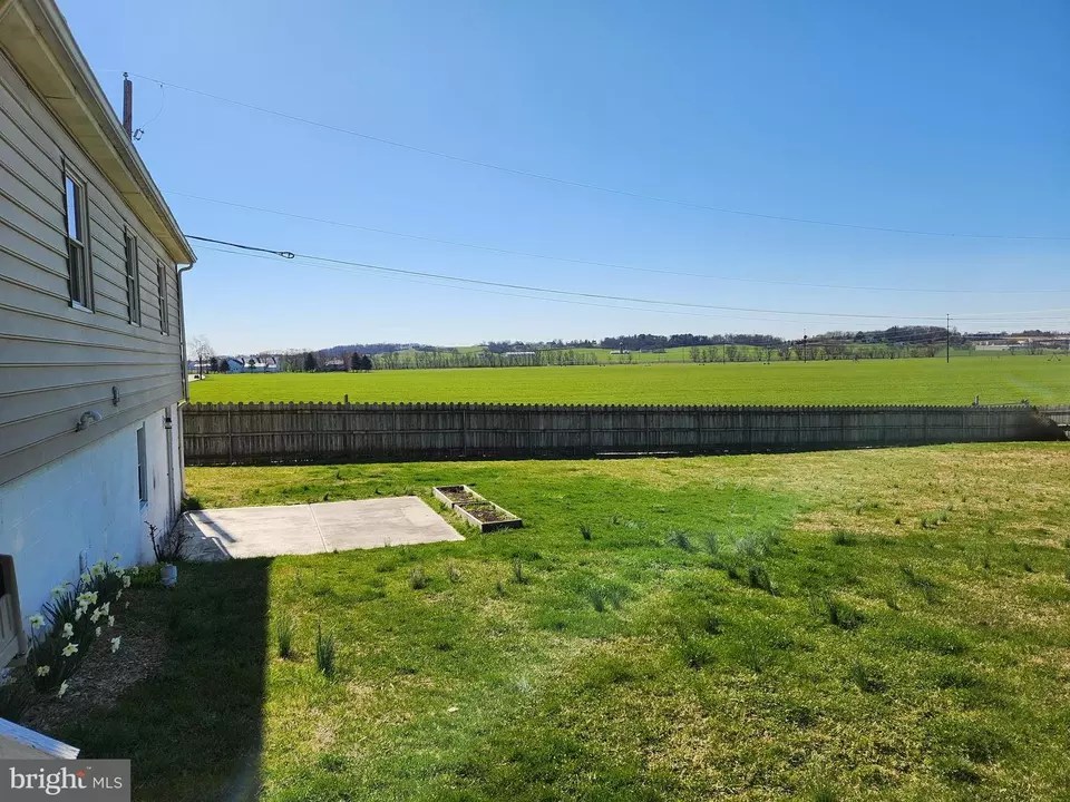 74 S Penryn Rd, Manheim, PA 17545 29 Photos Movoto