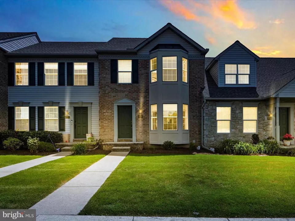 804 Cobblestone Ln, Lancaster, PA 17601 36 Photos Movoto