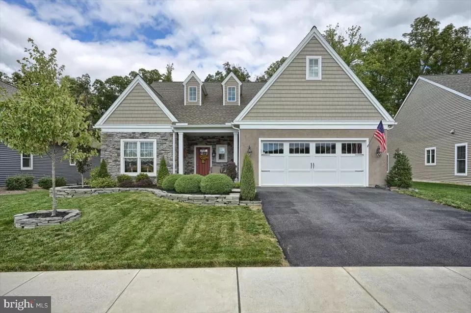 1215 Mosaic Dr, Lebanon, PA 17042 46 Photos Movoto