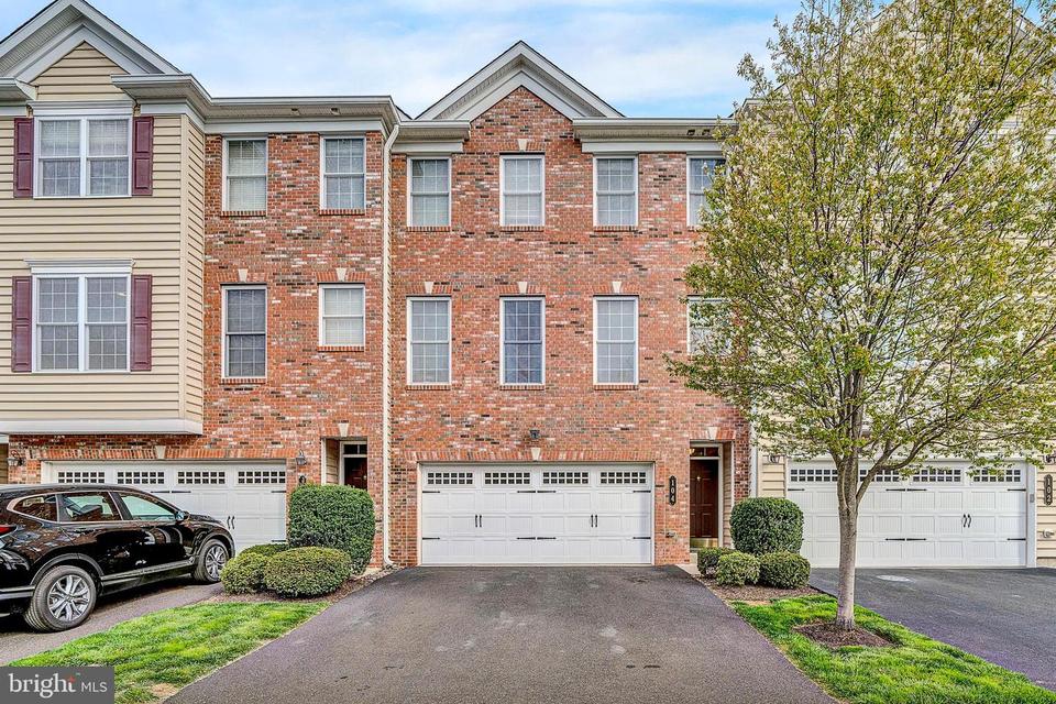 104 Mary Ambler Way, Ambler, PA 19002 28 Photos MLS PAMC2035844