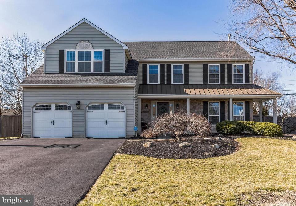 102 Drake Ln, North Wales, PA 19454 31 Photos Movoto