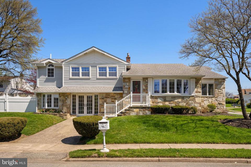 224 Oswald St, Elkins Park, PA 19027 1 photo MLS PAMC2068014 Movoto