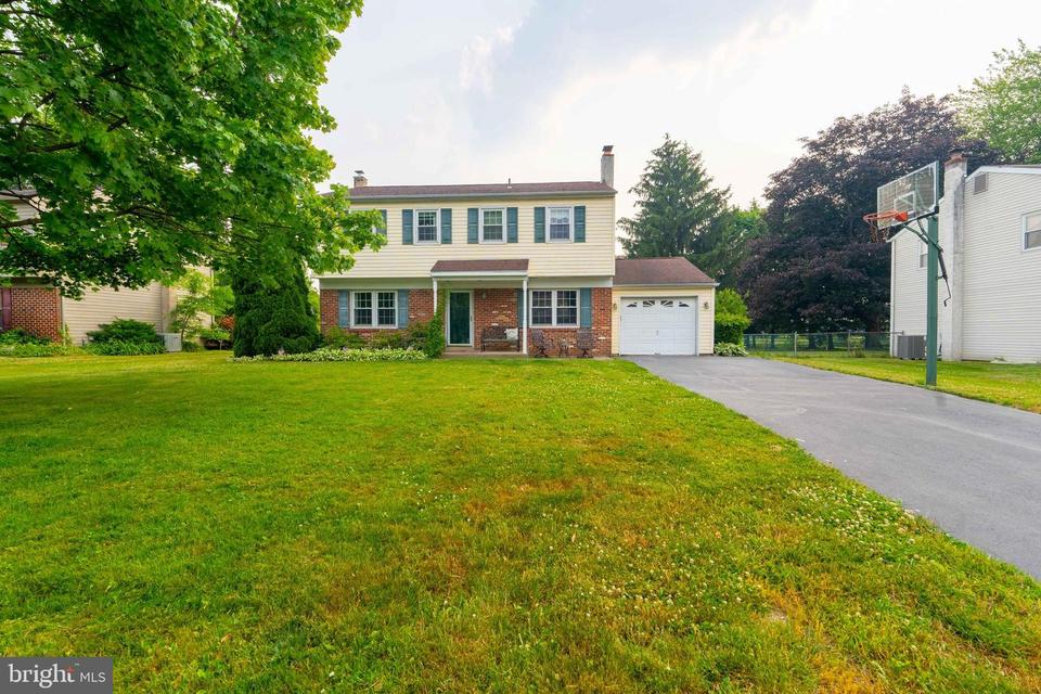 206 Silvestri Dr, Hatboro, PA 19040 1 photo MLS PAMC2073144 Movoto