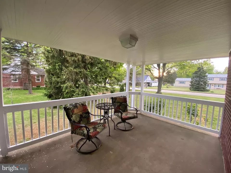 2445 E Orvilla Rd, Hatfield, PA 19440 26 Photos Movoto