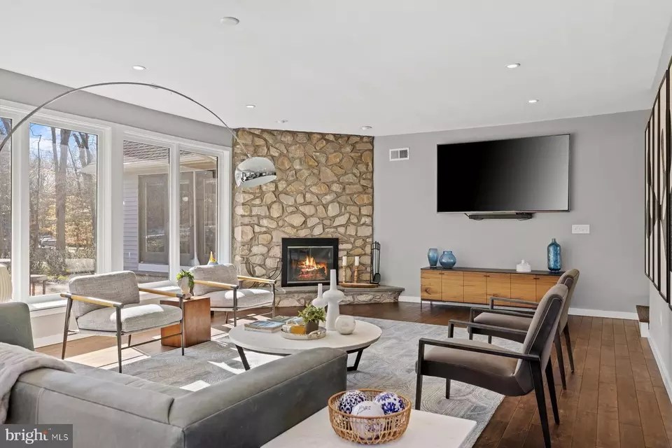 478 Long Ln, Huntingdon Valley, PA 19006 50 Photos Movoto