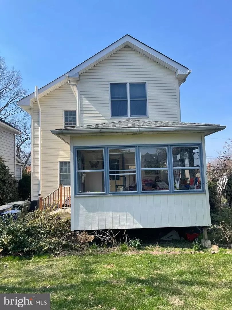 1555 Ferndale Ave, Abington, PA 19001 28 Photos Movoto