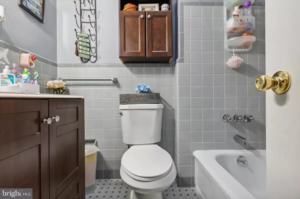 1713 Arch St, Norristown, PA 19401 17 Photos Movoto