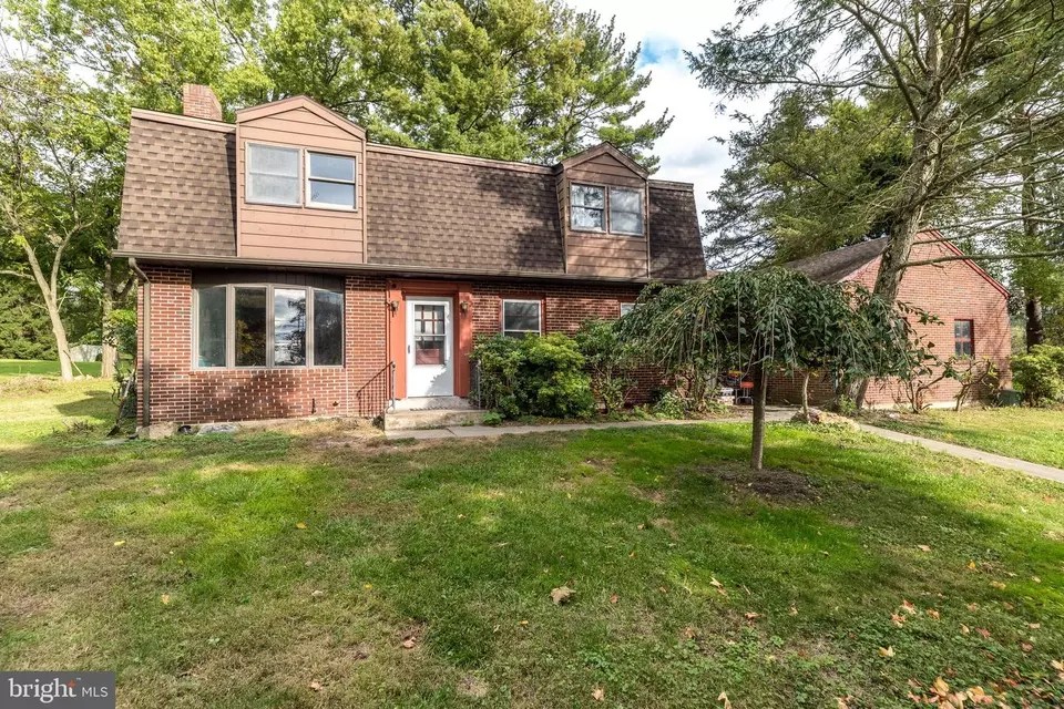 2150 Wassergass Rd, Hellertown, PA 18055 40 Photos Movoto