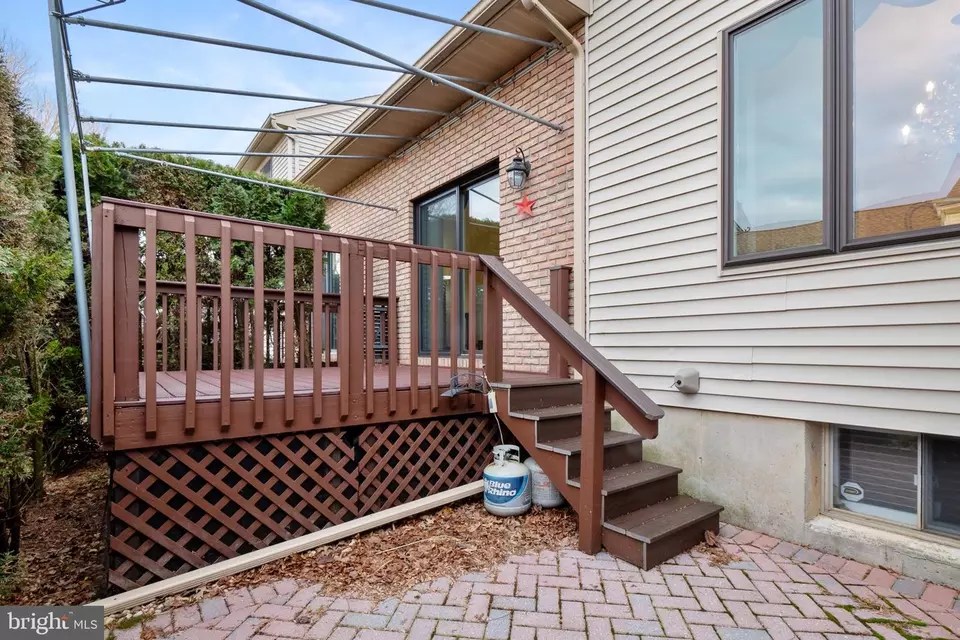 3246 Oakland Square Dr, Bethlehem, PA 18020 25 Photos Movoto