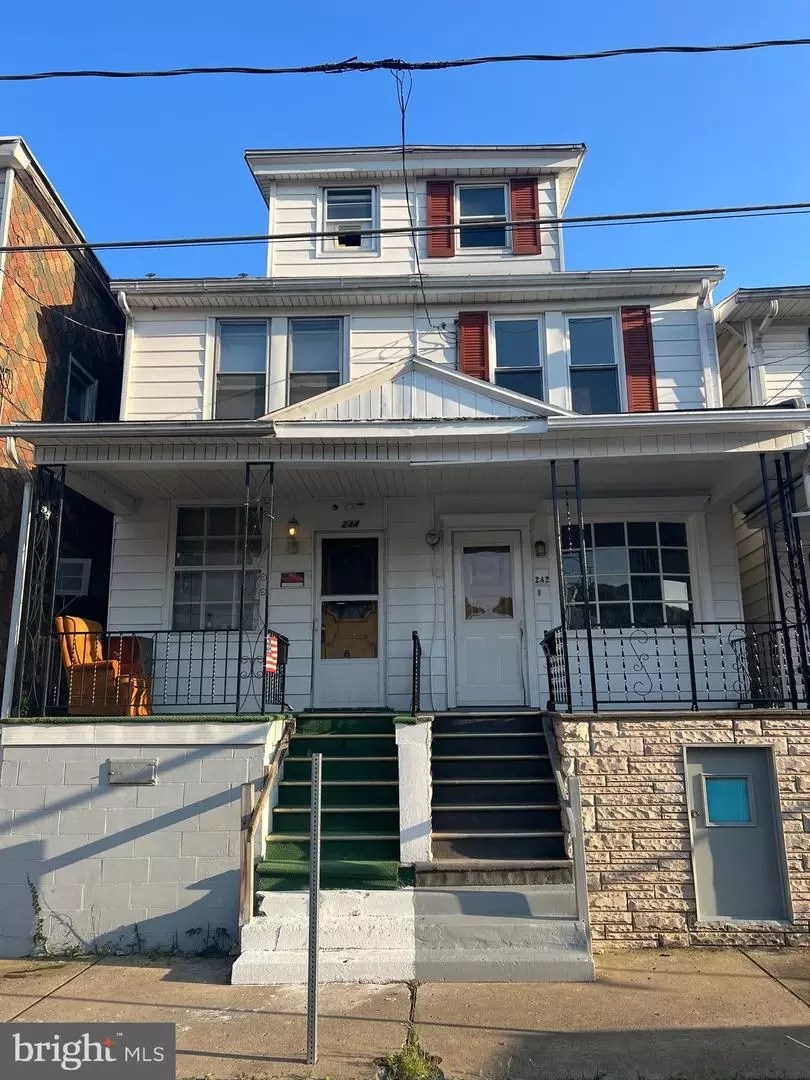 244 E Center St, Mount Carmel, PA 17851 7 Photos Movoto