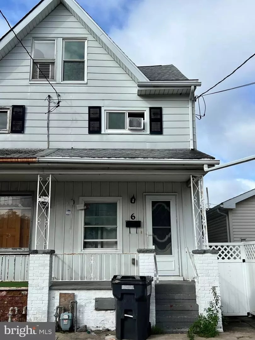 6 S Spruce St, Mount Carmel, PA 17851 11 Photos Movoto