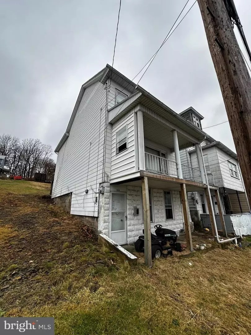 1510 Wabash St, Coal Township, PA 17866 24 Photos Movoto