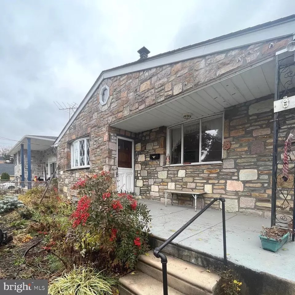 1323 25 Aldine St, Philadelphia, PA 19111 27 Photos Movoto