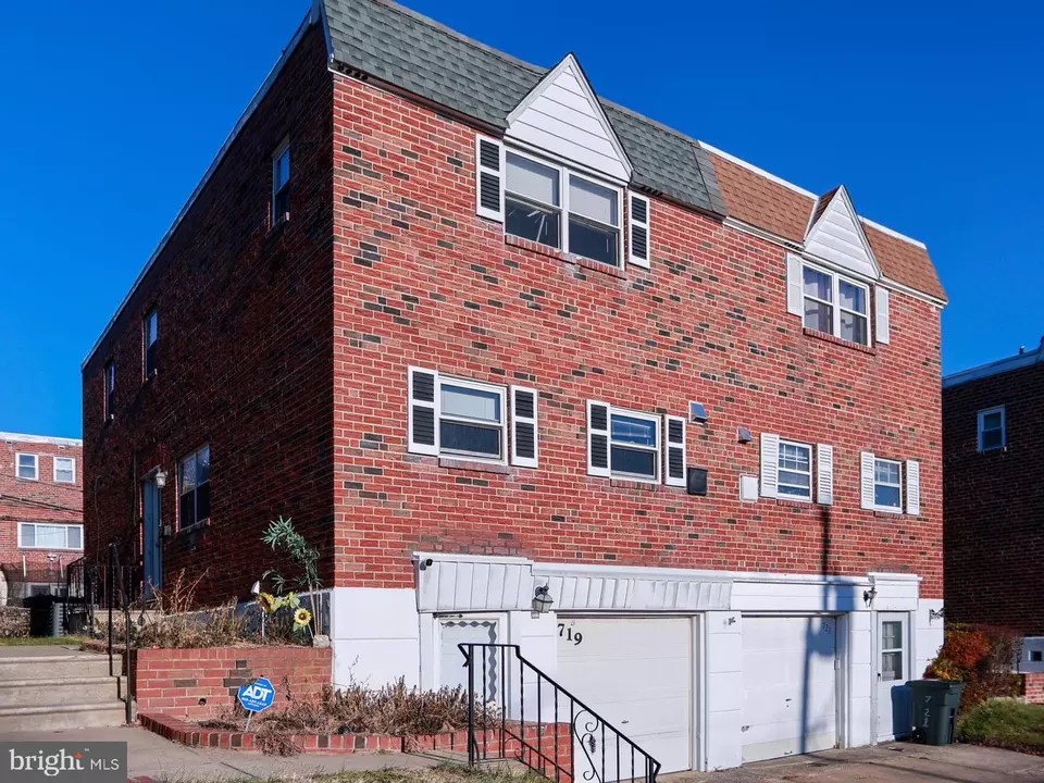 719 Bergen St, Philadelphia, PA 19111 35 Photos Movoto