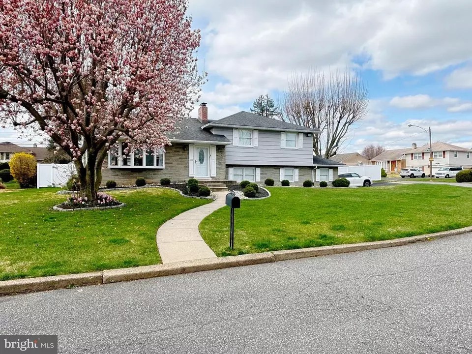 1000 Twist Rd, Philadelphia, PA 19115 6 Photos Movoto