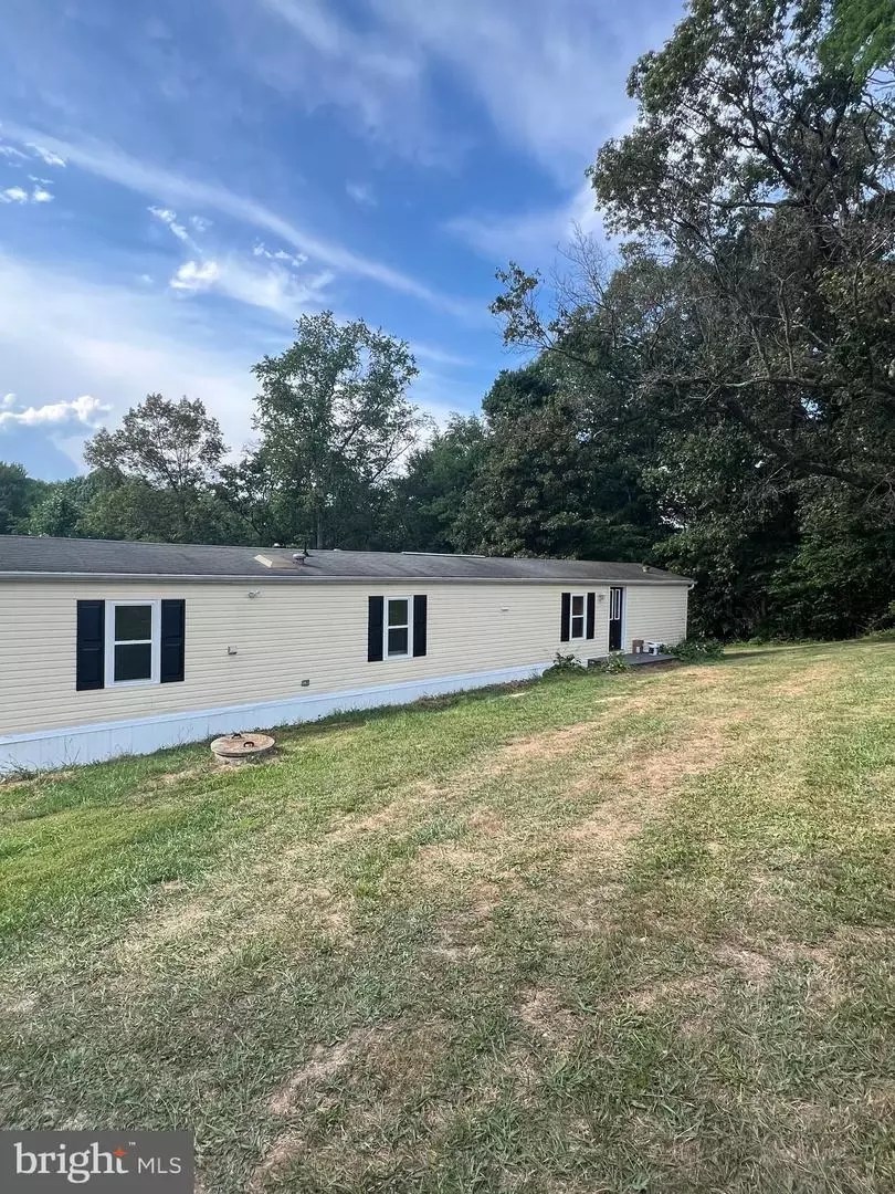 511 Mill St, Fawn Grove, PA 17321 34 Photos Movoto