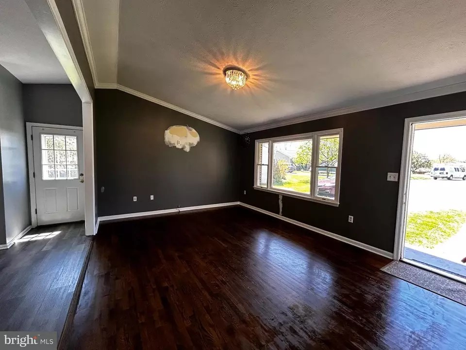 113 Crystal Lake Ct, Stephens City, VA 22655 33 Photos Movoto