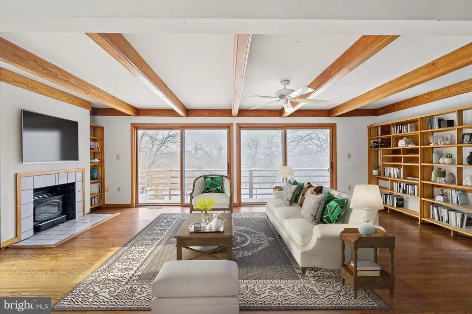 18207 Canby Rd, Leesburg, VA 20175 20 Photos Movoto