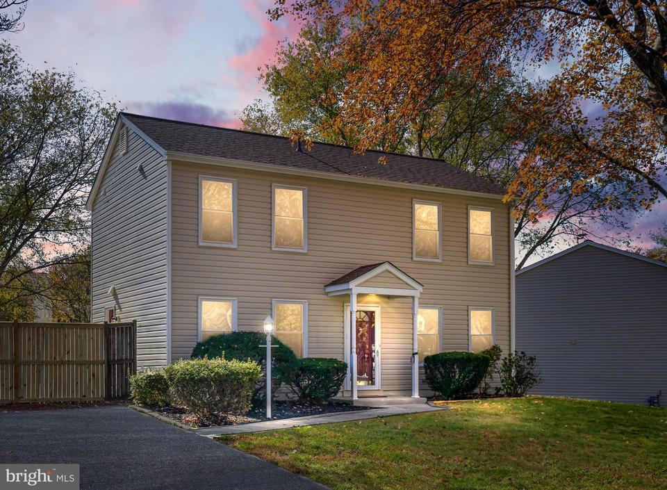 5491 Rector Dr, Woodbridge, VA 22193 22 Photos MLS VAPW2008778