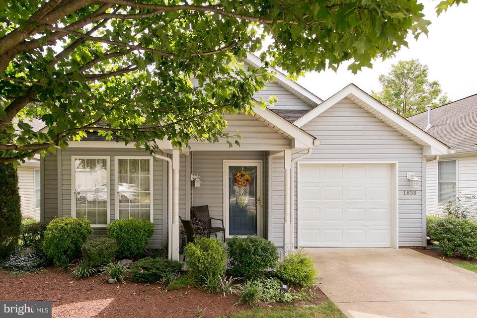 1838 Kershaw Ln, Winchester, VA 22601 31 Photos MLS VAWI2000786 Movoto
