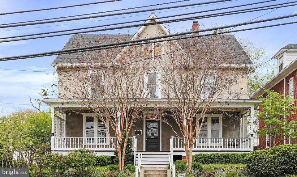 328 N Mildred St, Charles Town, WV 25414 71 Photos MLS WVJF2003880