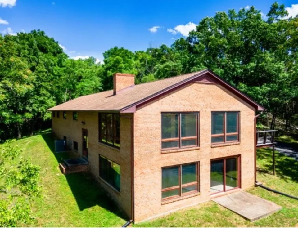 1691 b Ln, Mount Crawford, VA 22841 39 Photos Movoto