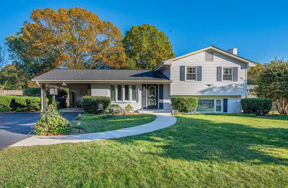 717 Clearwater Ave, Roanoke, VA 24019 Movoto