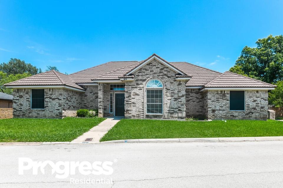 801 Havenwood Ln S, Fort Worth, TX 76112 16 pictures MLS 44373917