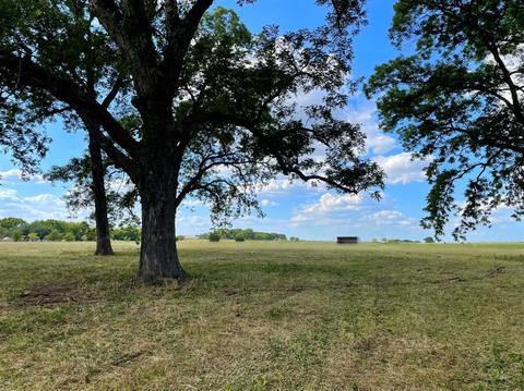 10921 Strittmatter Rd, Pilot Point, TX 76258 5 Photos MLS 20139941