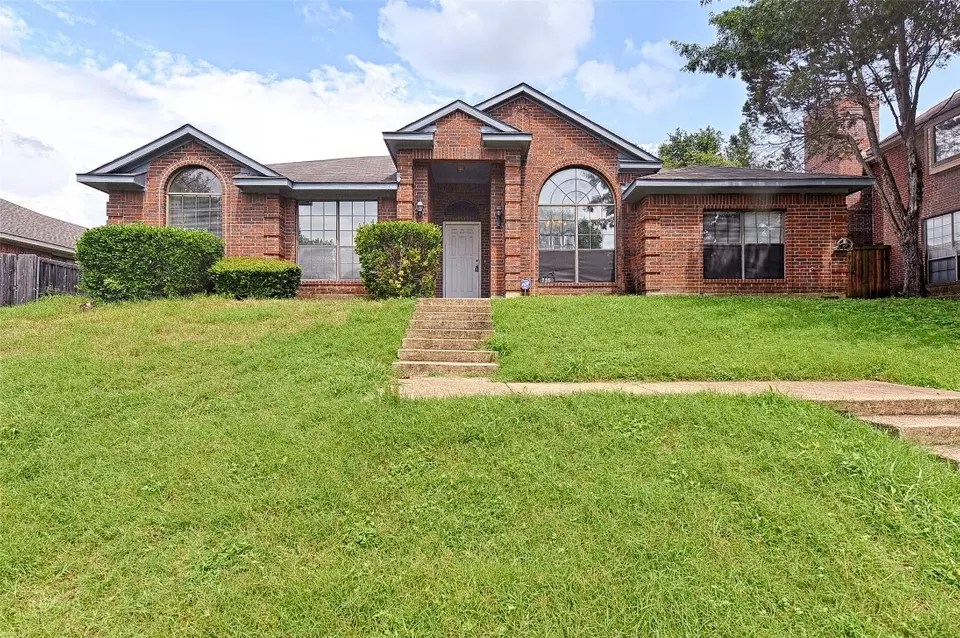716 Fall Wheat Dr, Desoto, TX 75115 33 Photos Movoto