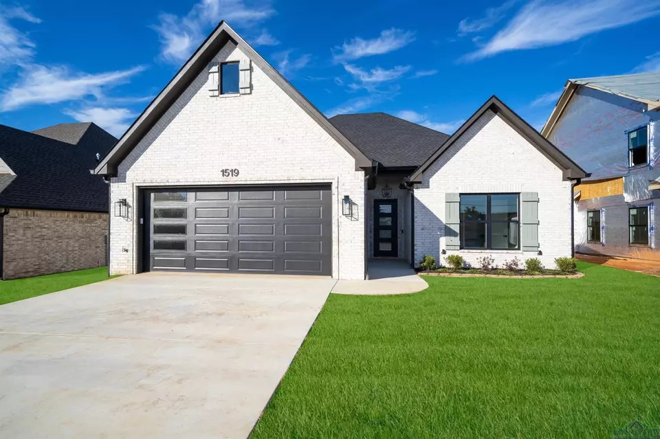 1519 Wellington Ln, Longview, TX 75605 24 Photos Movoto