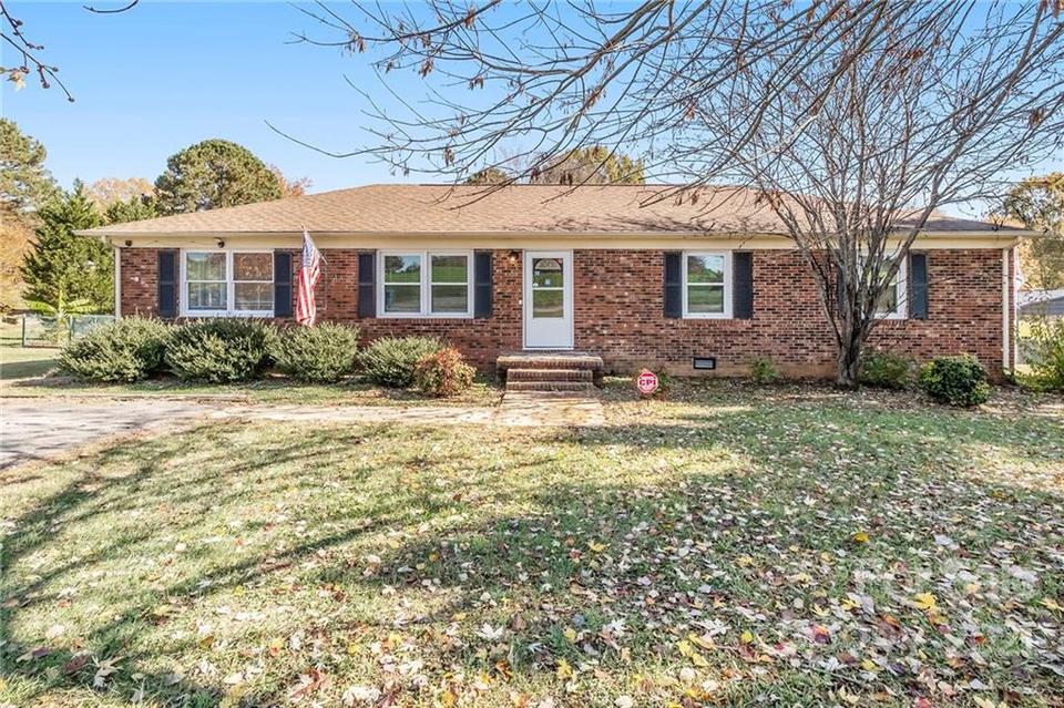 1710 Irish Potato Rd, Concord, NC 28025 20 Photos MLS 3806573 Movoto