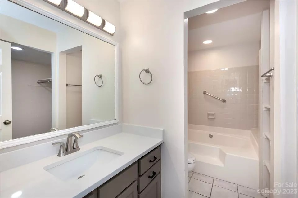 7134 Winery Ln, Charlotte, NC 28227 30 Photos Movoto