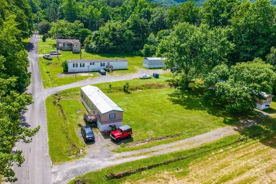 Mourglea Avenue, Connelly Springs, NC 28612 42 Photos Movoto