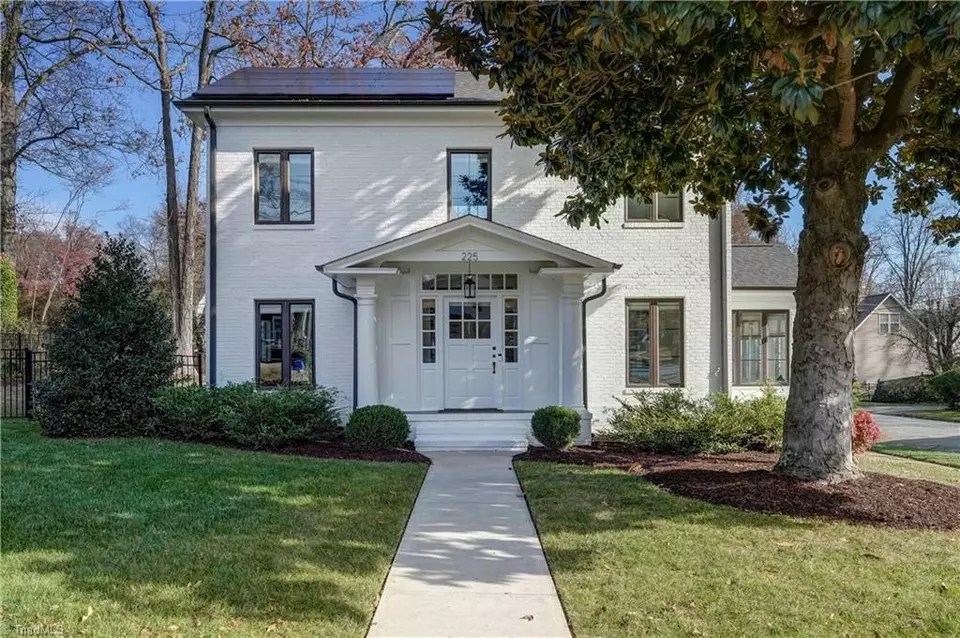 225 Tremont Dr S, Greensboro, NC 27403 38 Photos Movoto