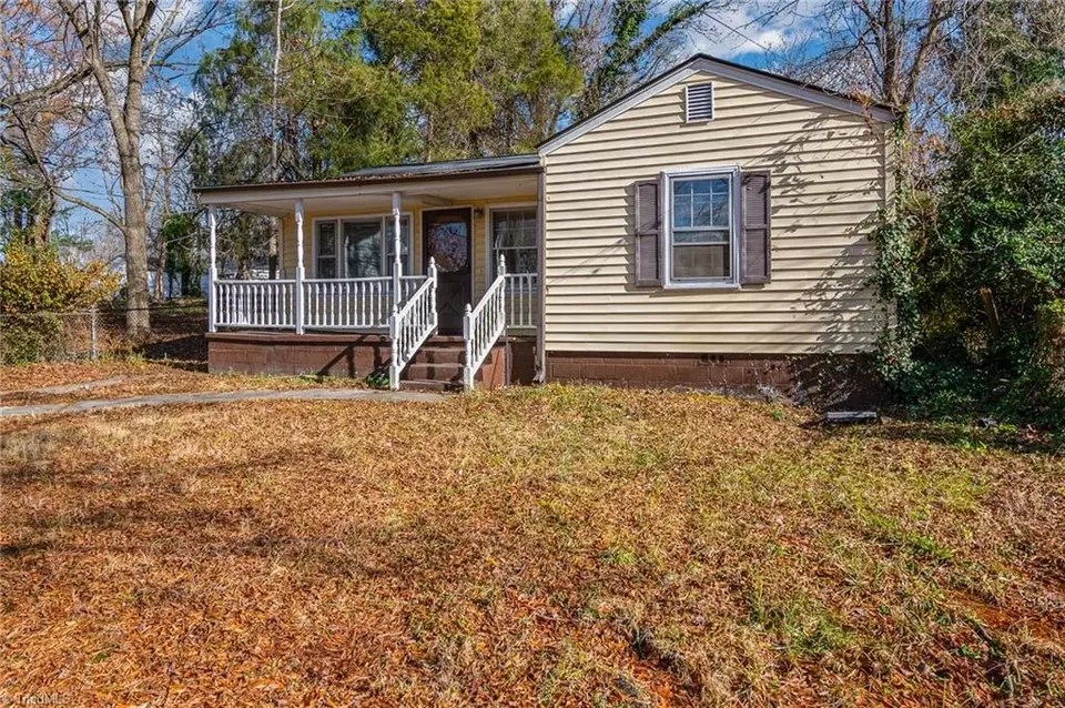 1302 Elmer St, Greensboro, NC 27405 20 Photos Movoto