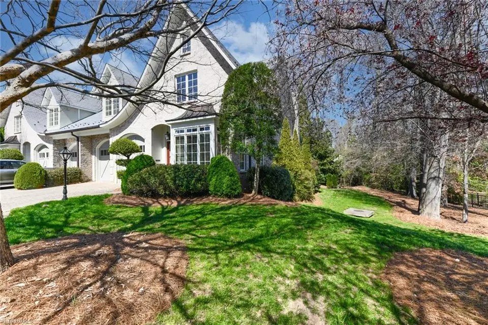 17 Granville Oaks Ct, Greensboro, NC 27408 46 Photos Movoto