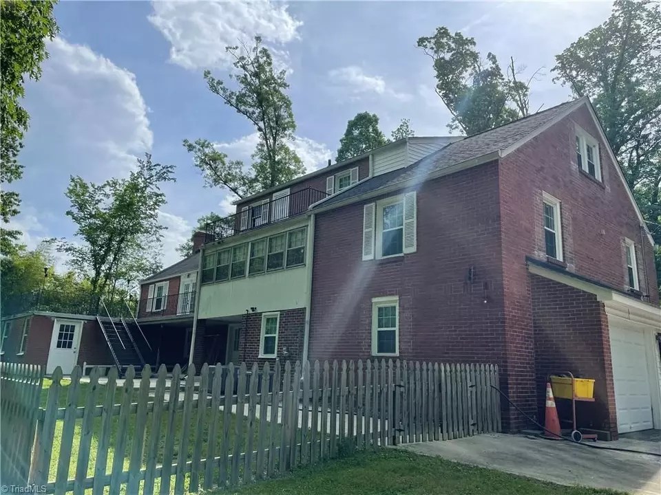 1002 National Hwy, Thomasville, NC 27360 2 Photos Movoto