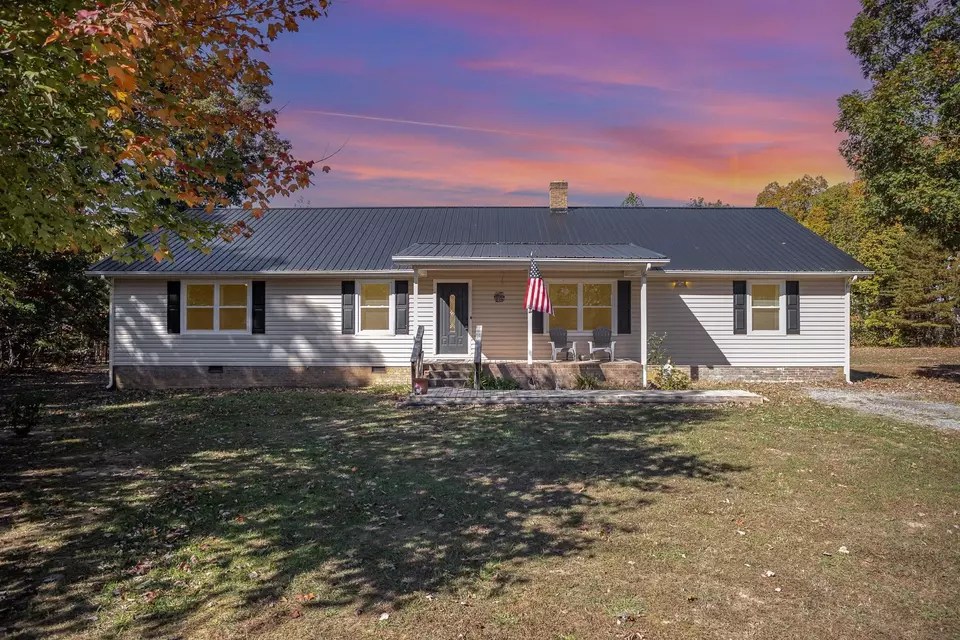 1687 Allensville, Roxboro, NC 27574 39 Photos Movoto