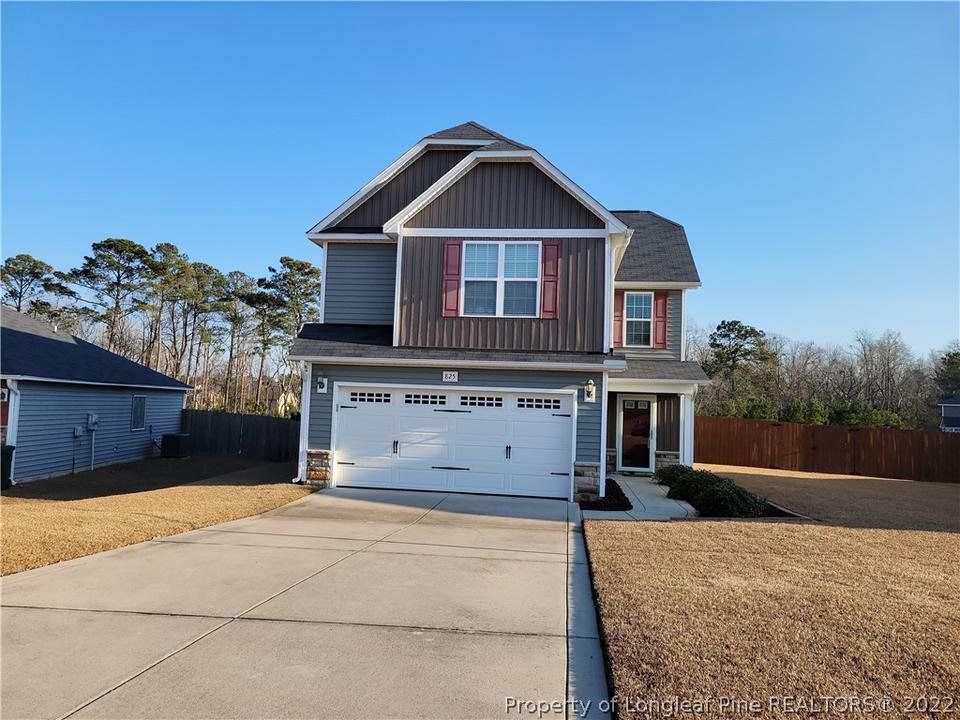825 Screech Owl Dr, Hope Mills, NC 28348 36 Photos MLS