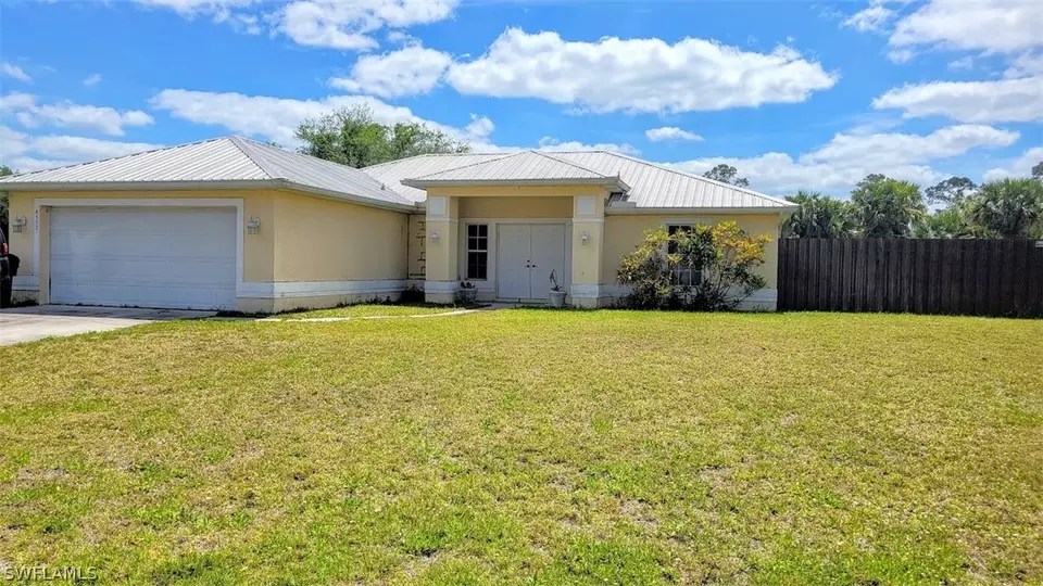 4553 Springview Cir, Labelle, FL 33935 16 Photos Movoto