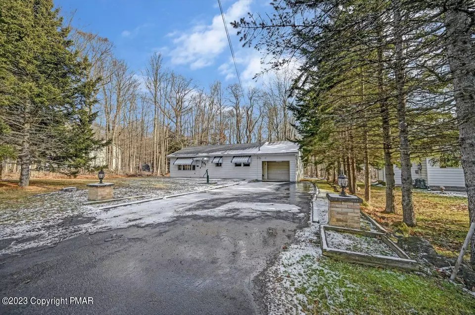 4450 Sylvan Ln, Pocono Summit, PA 18346 41 Photos Movoto
