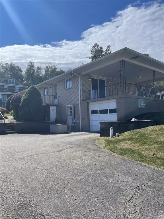 221 Clark St, Belle Vernon, PA 15012 34 Photos Movoto