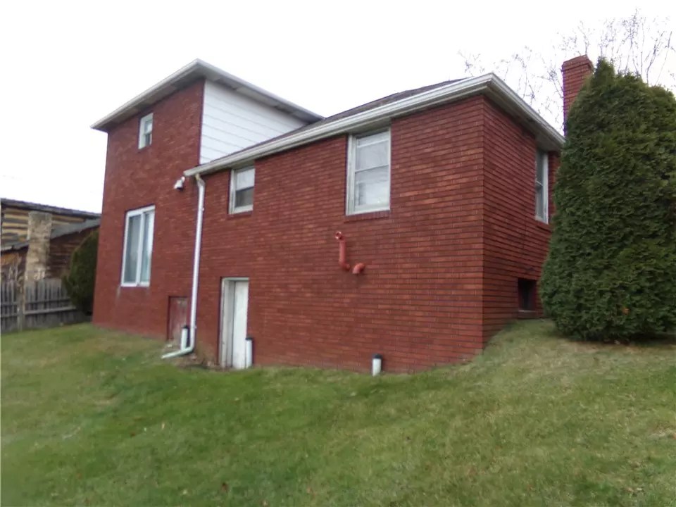 106 Gay St, Salisbury, PA 15558 18 Photos Movoto