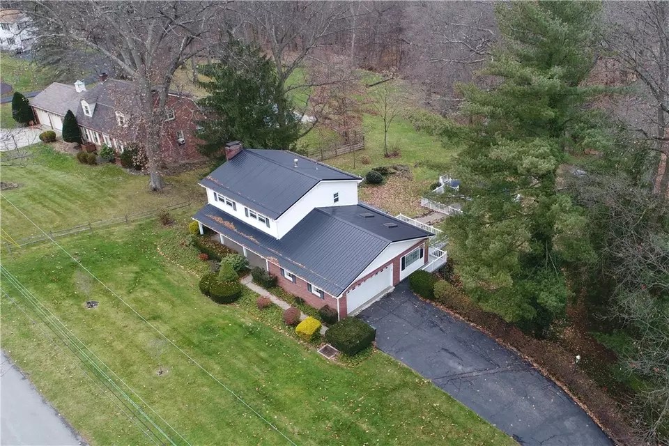 307 Grove St, New Brighton, PA 15066 23 Photos Movoto