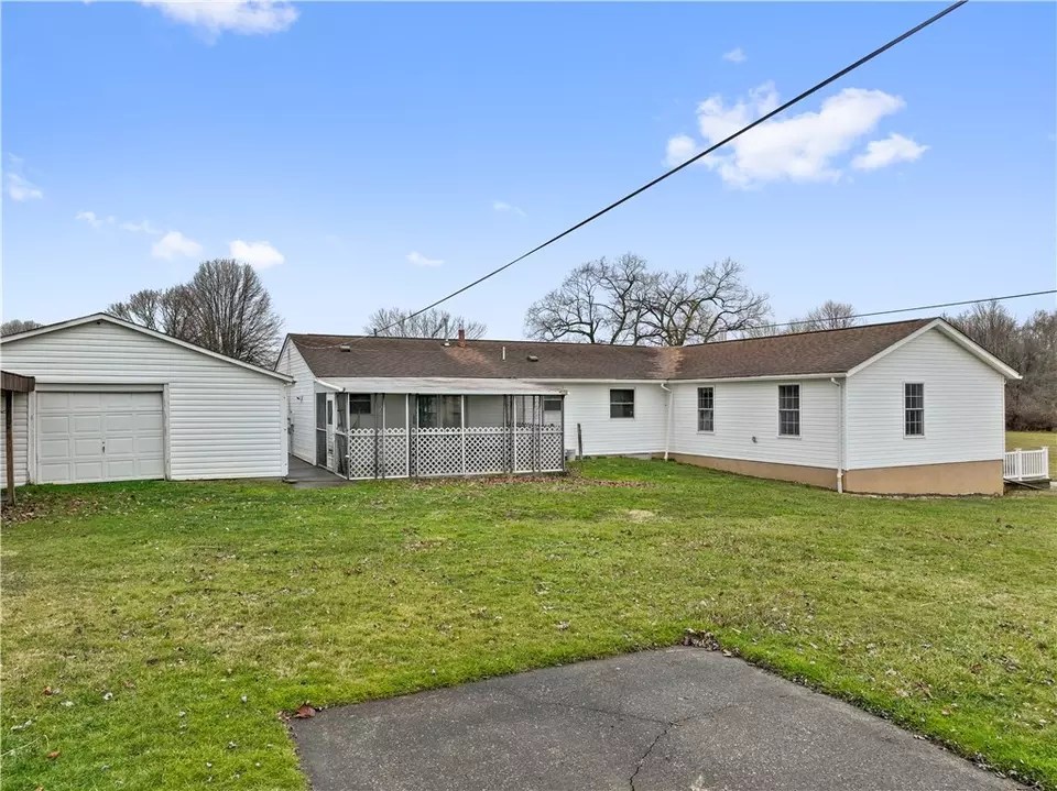 102 East Dr, Carmichaels, PA 15320 38 Photos Movoto