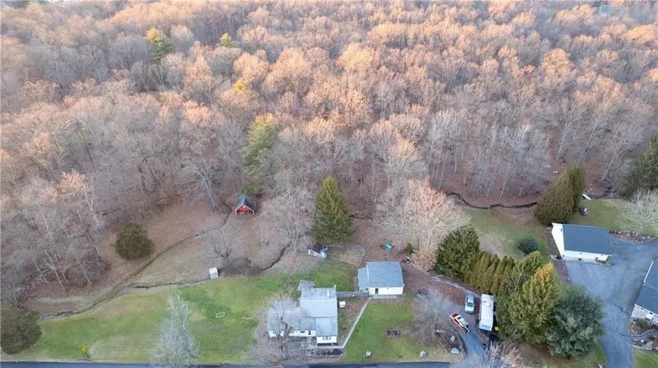 410 W Mountain Rd, Wind Gap, PA 18091 Movoto