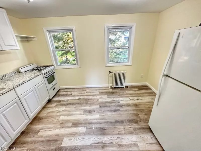 512 Brooklawn Ave H1, Roselle, NJ 07203 12 Photos Movoto