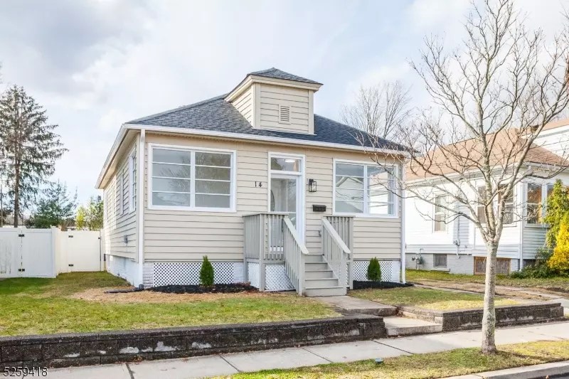 14 South St, Milltown, NJ 08850 23 Photos Movoto